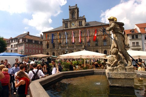 Marktplatz und Rathaus Weimar